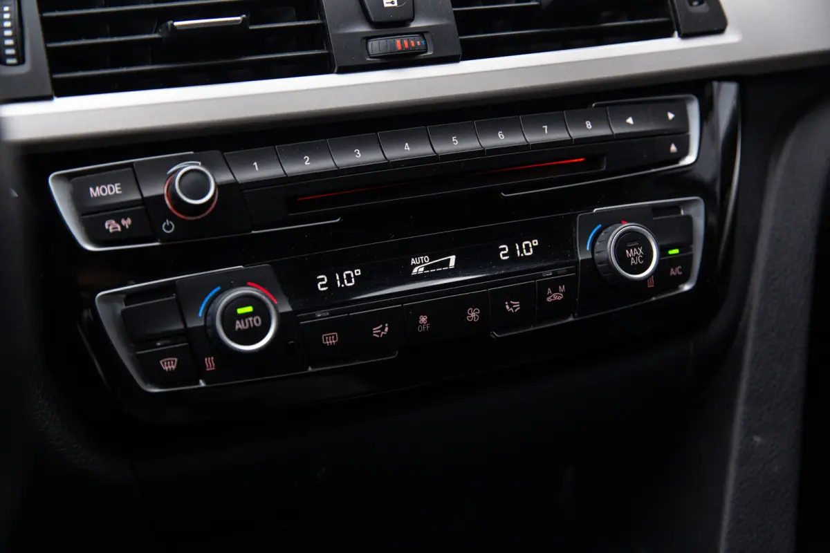 318d Centennial Executive , Automaat, Trekhaak, Nette auto