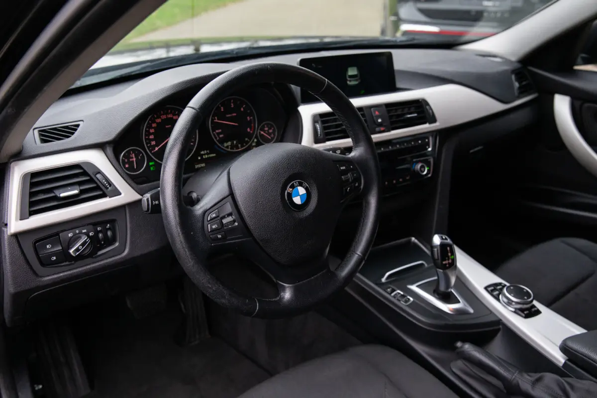 318d Centennial Executive , Automaat, Trekhaak, Nette auto