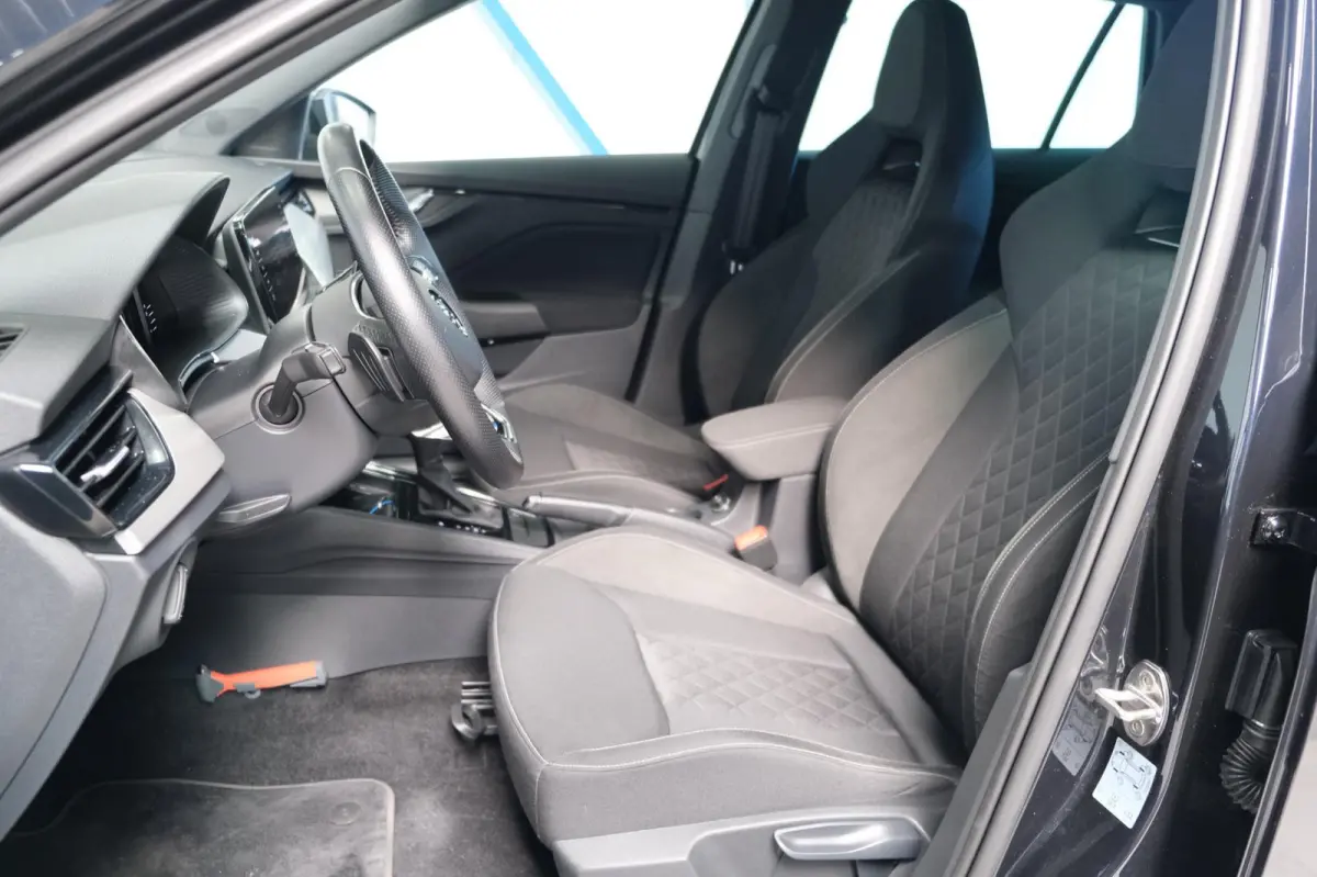 1.5 TSI ACT Sport Business Automaat - N.A.P. Airco, Cruise, Navi, Camera, PDC, Trekhaak.