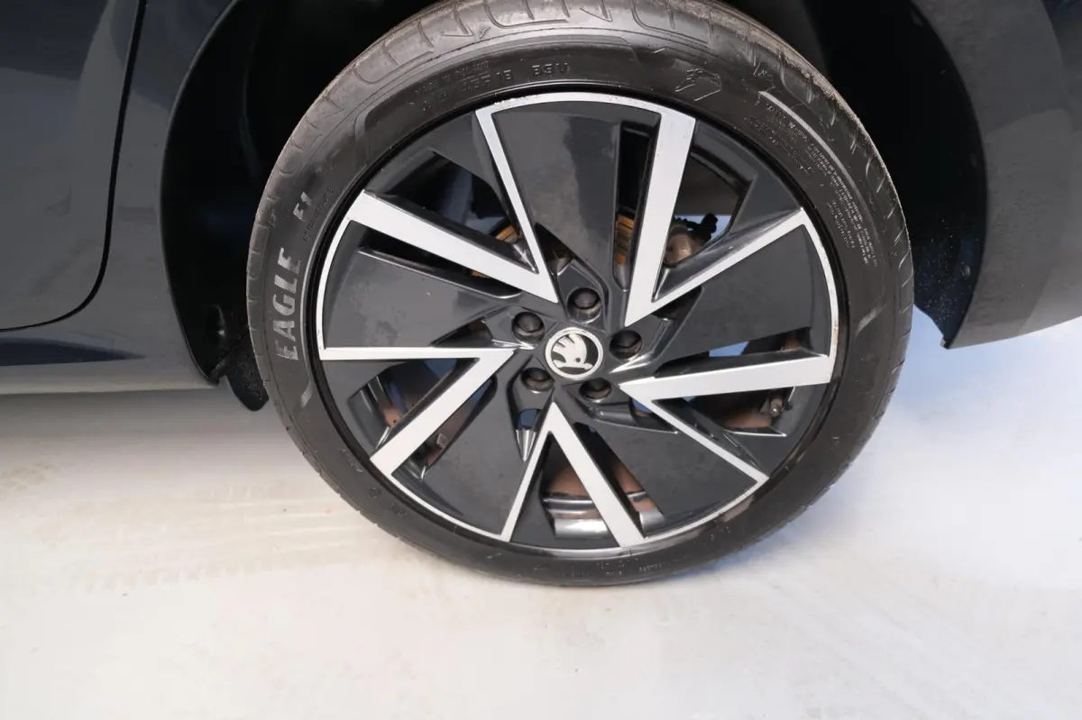 1.5 TSI ACT Sport Business Automaat - N.A.P. Airco, Cruise, Navi, Camera, PDC, Trekhaak.