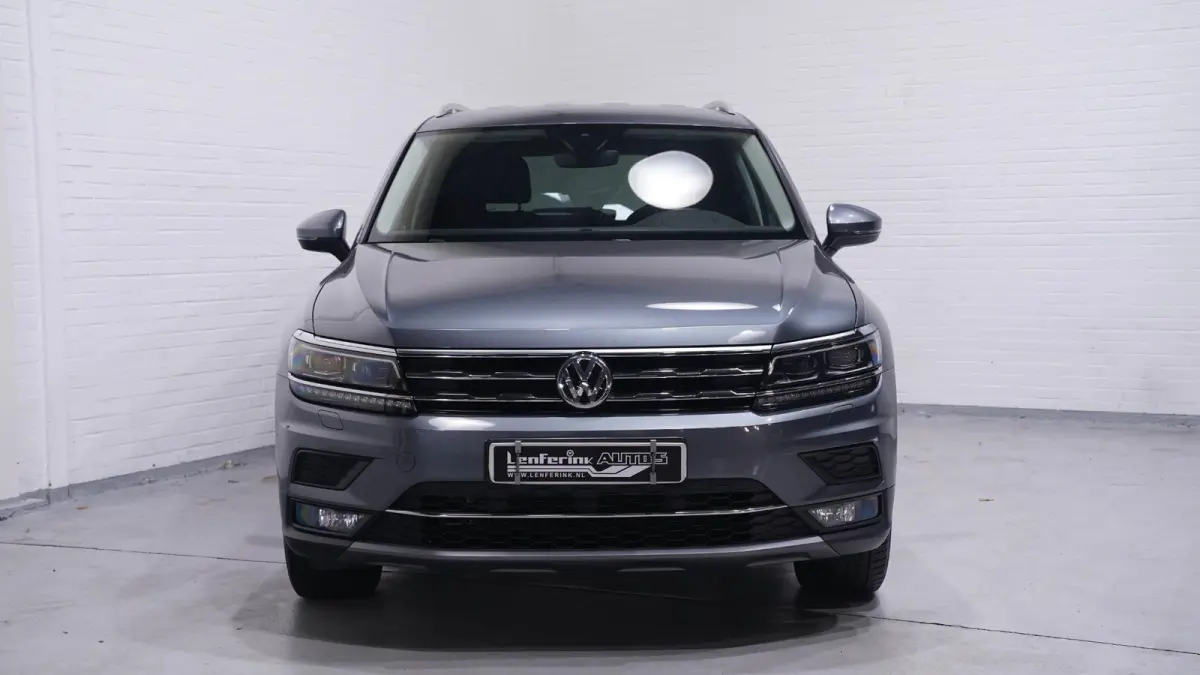 2.0 TDI 150 pk GRIJS KENTEKEN 360 Camera, Navi, HUD, LED Koplampen, Parkeerhulp