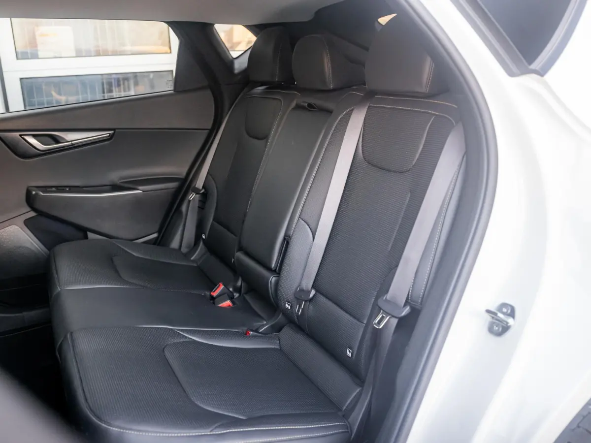 Edition Advanced 84.0 kWh | SOH 99.3% l Lage bijtelling tot 10-2029! Leder | Stoel & Stuurverwarming | Nieuw model!