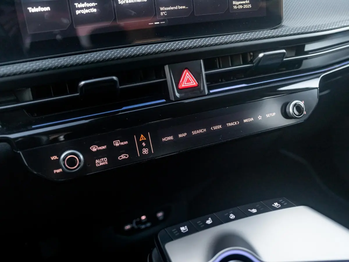 Edition Advanced 84.0 kWh | SOH 99.3% l Lage bijtelling tot 10-2029! Leder | Stoel & Stuurverwarming | Nieuw model!