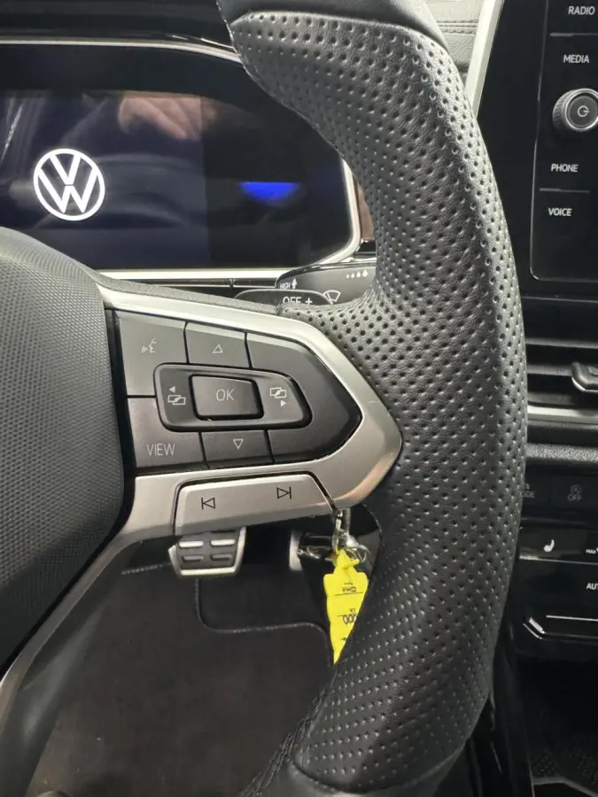 1.5 TSI DSG R-Line Afn.Trekhaak-Navigatie-Adapt.Cr.contr-Clima-Carplay-Camera-Virtual-Parkeersensoren-Lm17''velgen