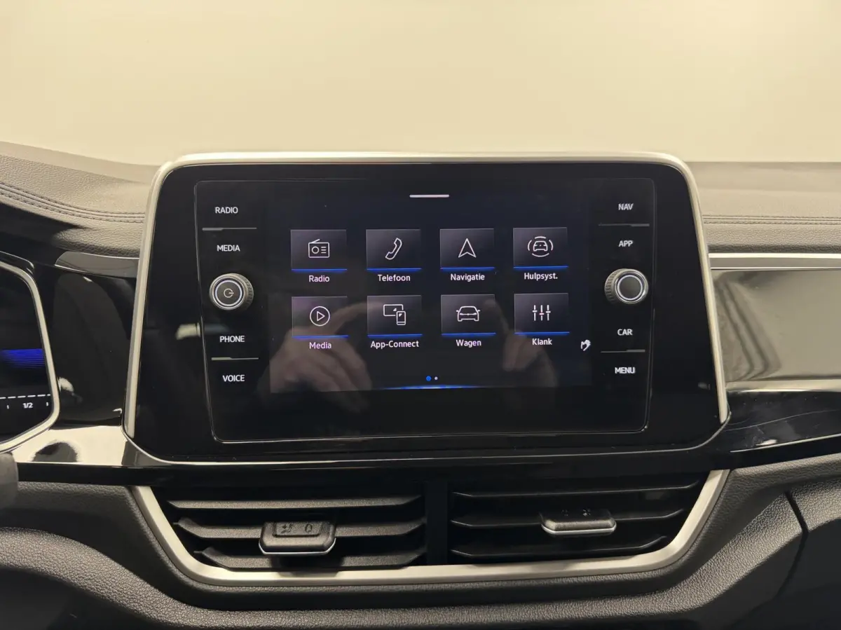 1.5 TSI DSG R-Line Afn.Trekhaak-Navigatie-Adapt.Cr.contr-Clima-Carplay-Camera-Virtual-Parkeersensoren-Lm17''velgen