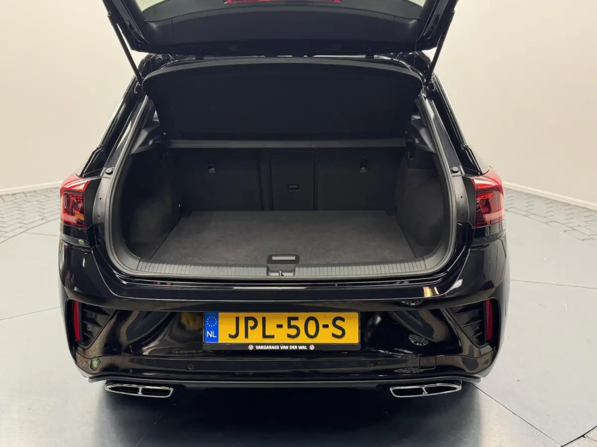 1.5 TSI DSG R-Line Afn.Trekhaak-Navigatie-Adapt.Cr.contr-Clima-Carplay-Camera-Virtual-Parkeersensoren-Lm17''velgen