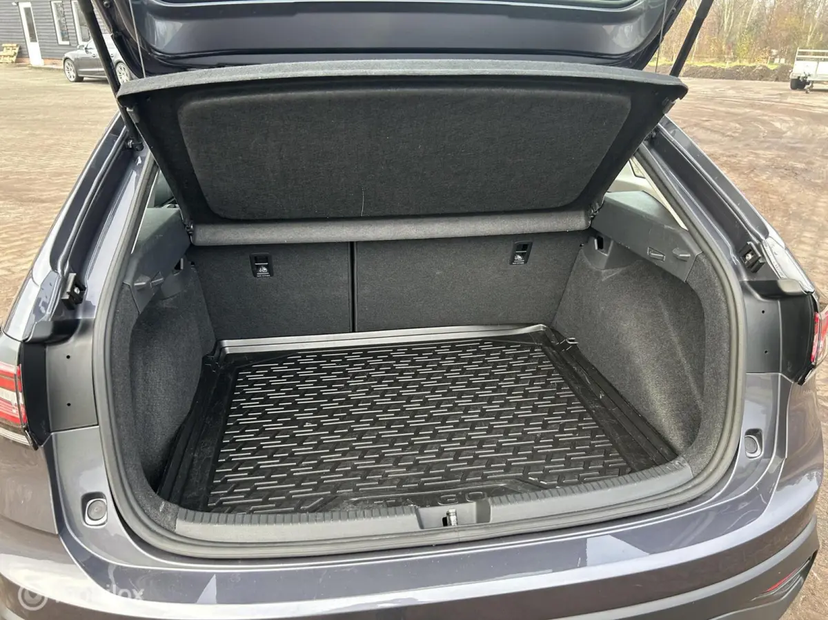 1.0 TSI Life Business