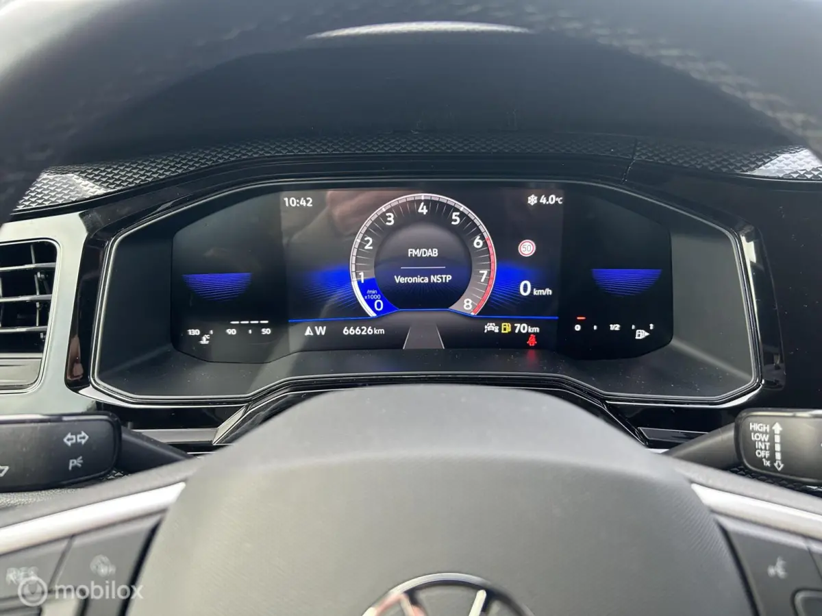 1.0 TSI Life Business