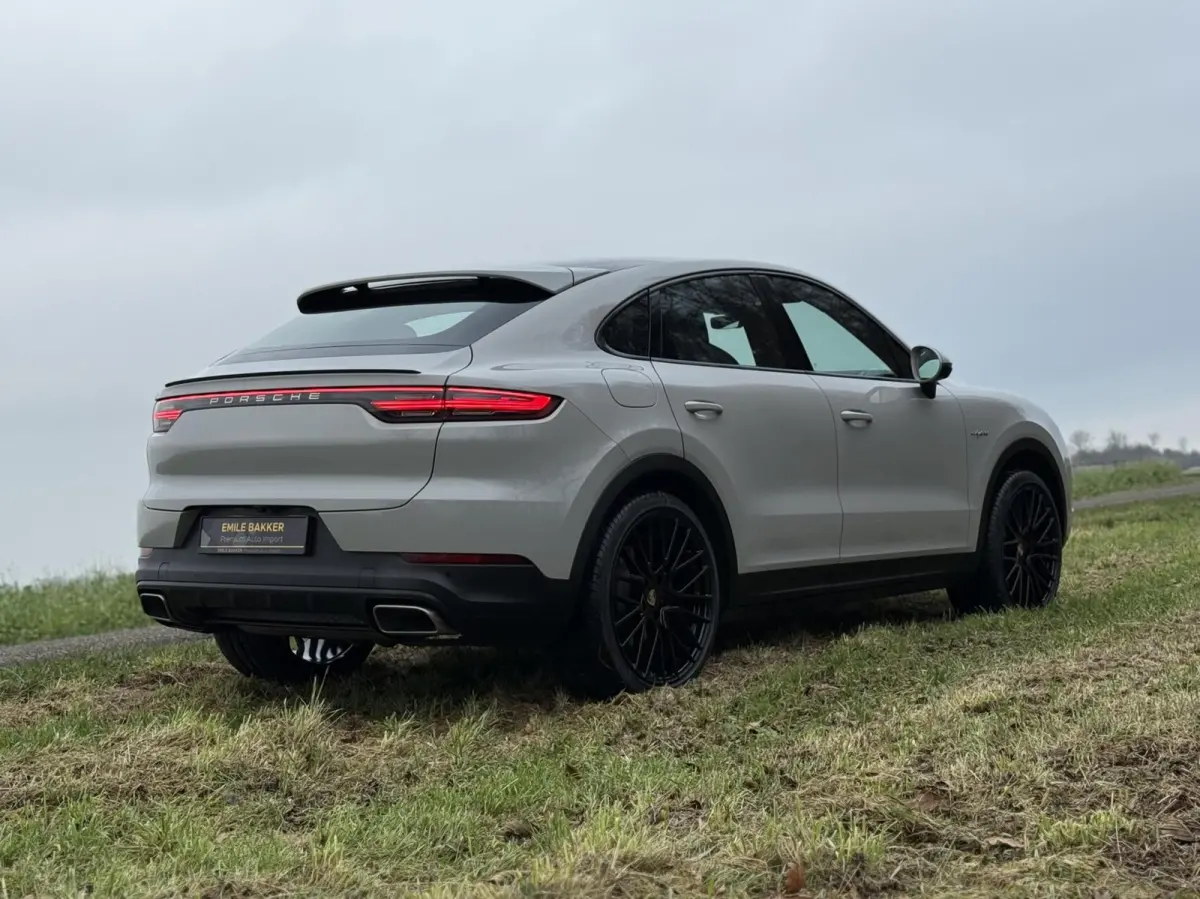 3.0 E-Hybrid Pano/Krijtgrijs/Approved