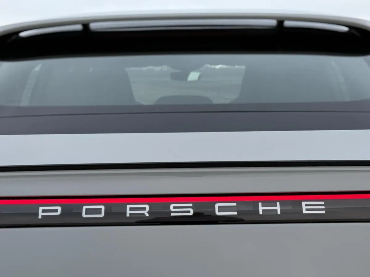 3.0 E-Hybrid Pano/Krijtgrijs/Approved