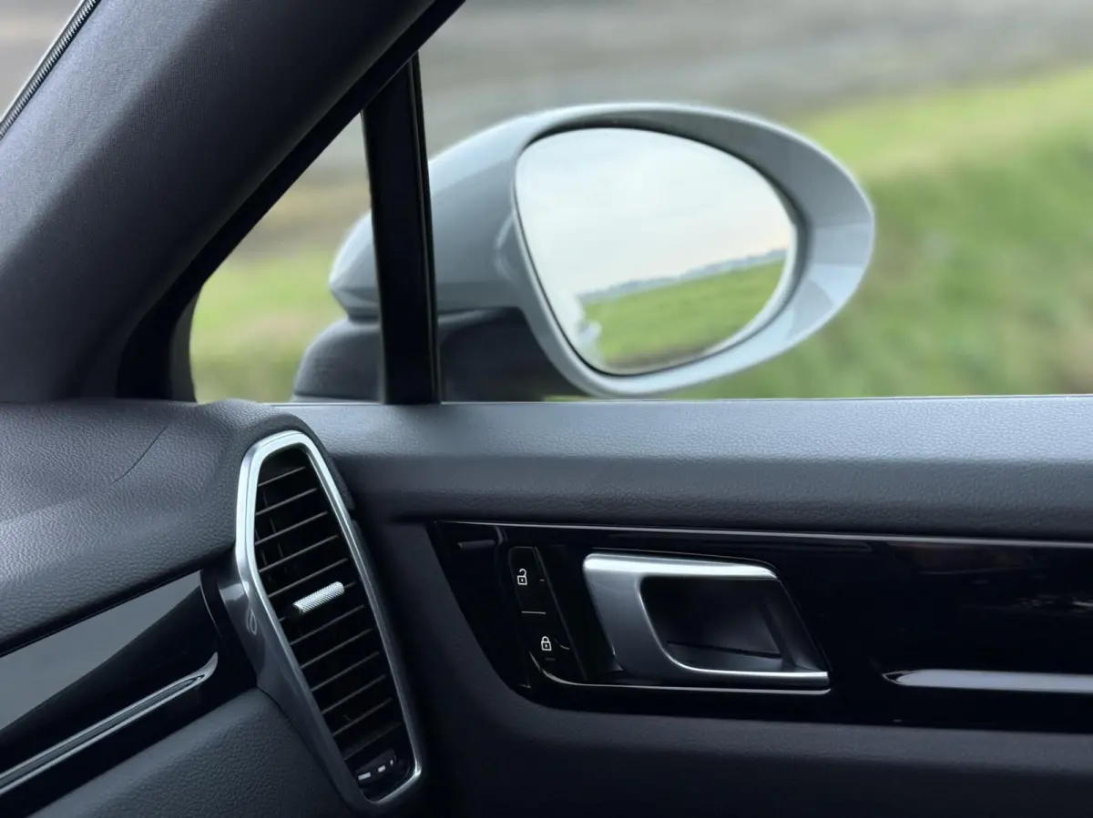 3.0 E-Hybrid Pano/Krijtgrijs/Approved