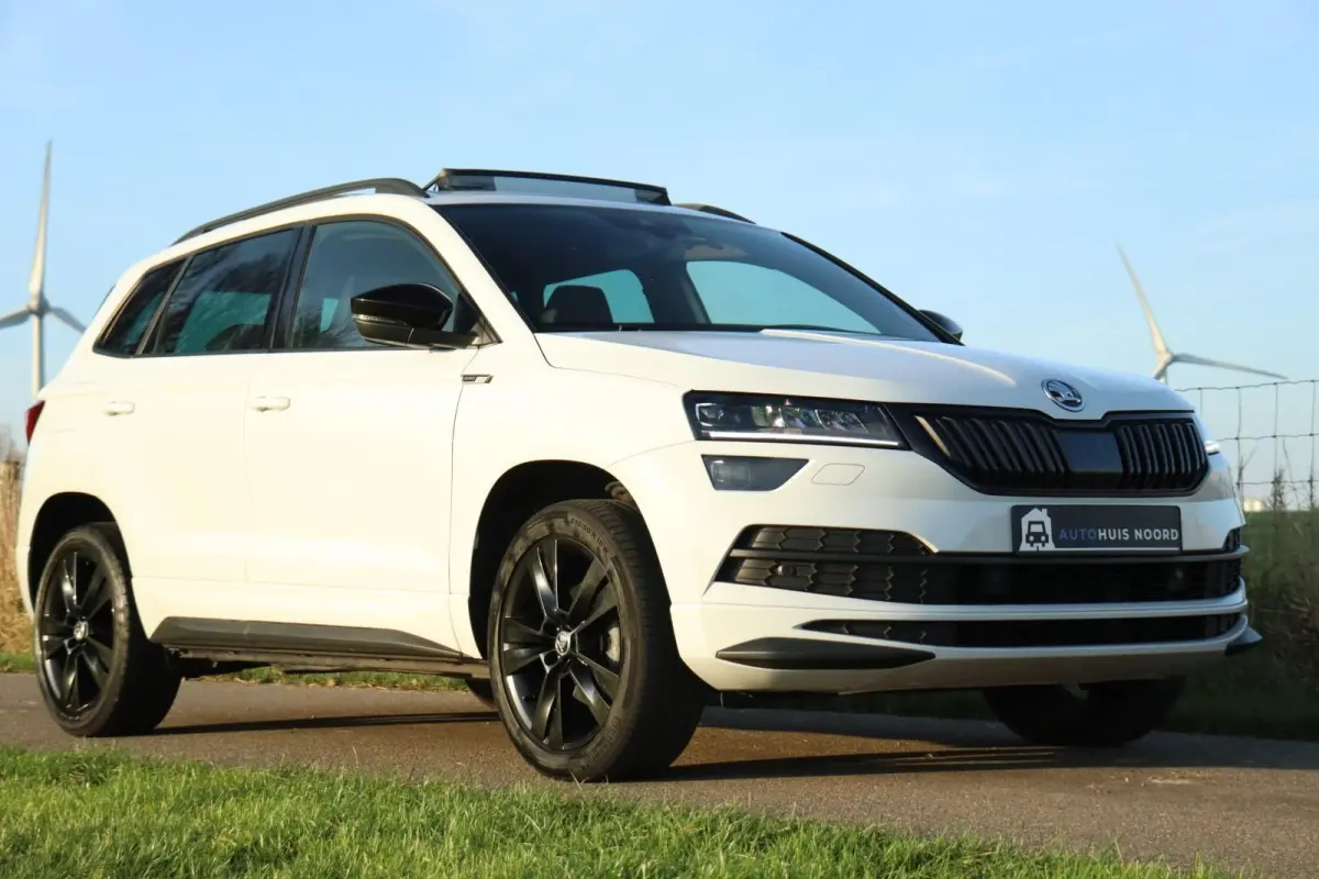 1.5 TSI / 150 PK / DSG / Sportline / Pano / Leder / ACC / Virtual Cockpit / CANTON / Camera / 18"!