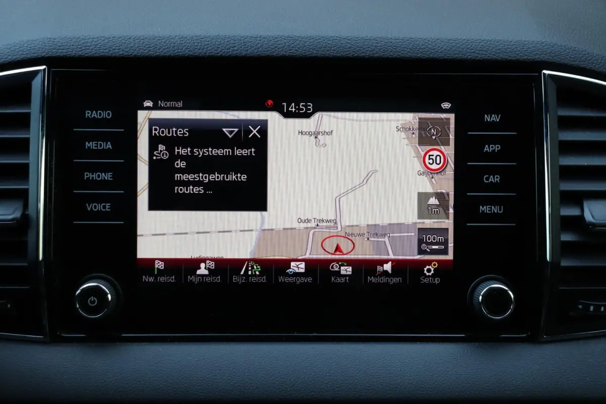 1.5 TSI / 150 PK / DSG / Sportline / Pano / Leder / ACC / Virtual Cockpit / CANTON / Camera / 18"!