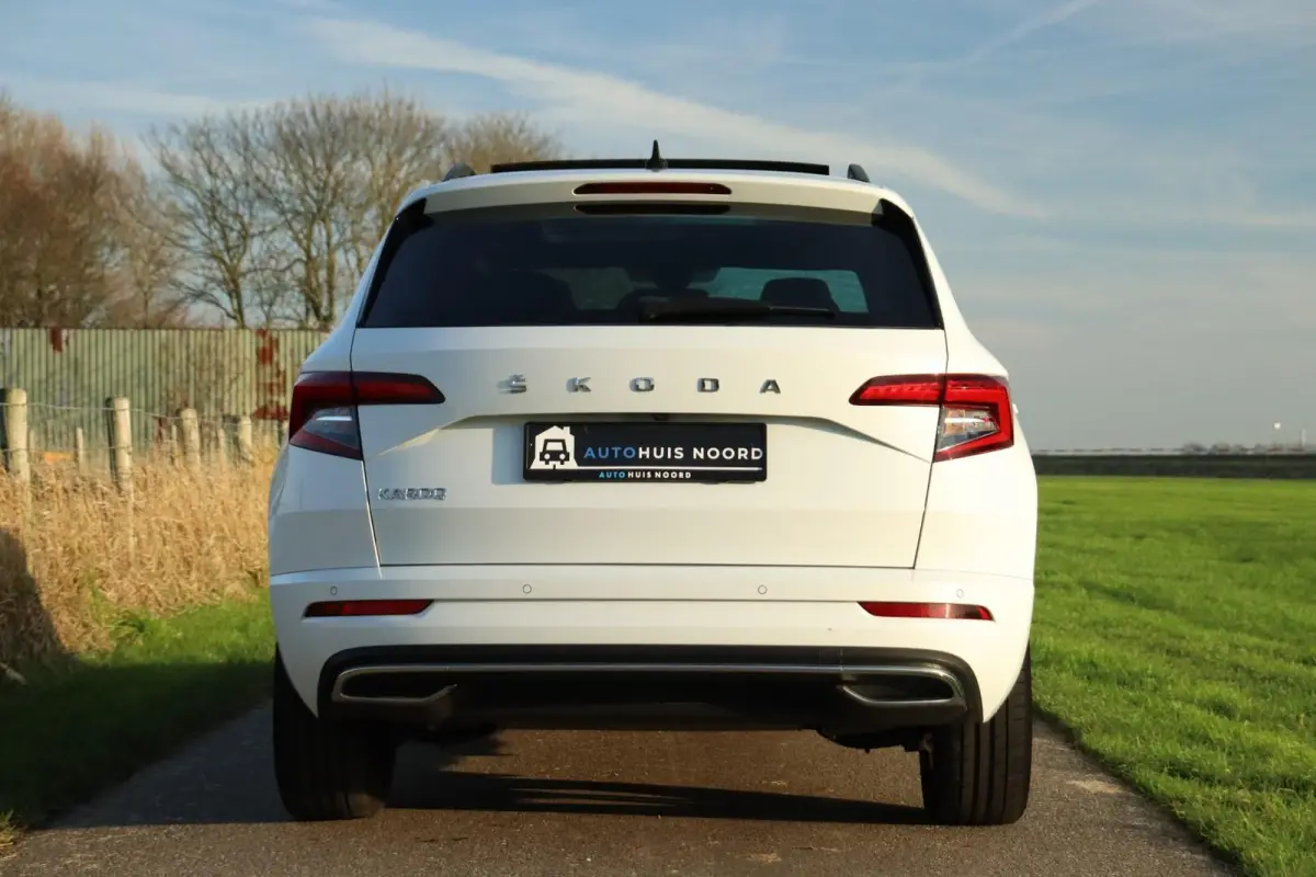 1.5 TSI / 150 PK / DSG / Sportline / Pano / Leder / ACC / Virtual Cockpit / CANTON / Camera / 18"!