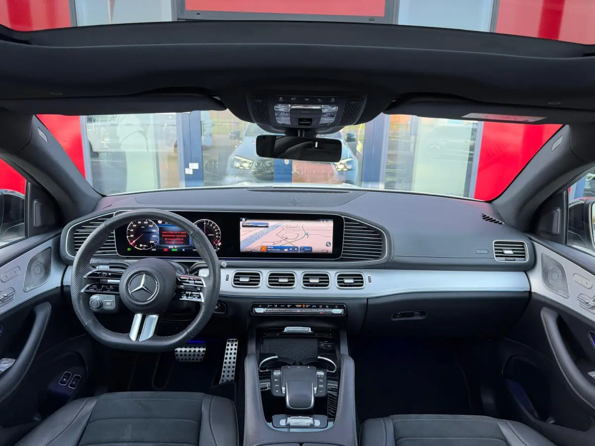400 e 4MATIC AMG /Night/panorama