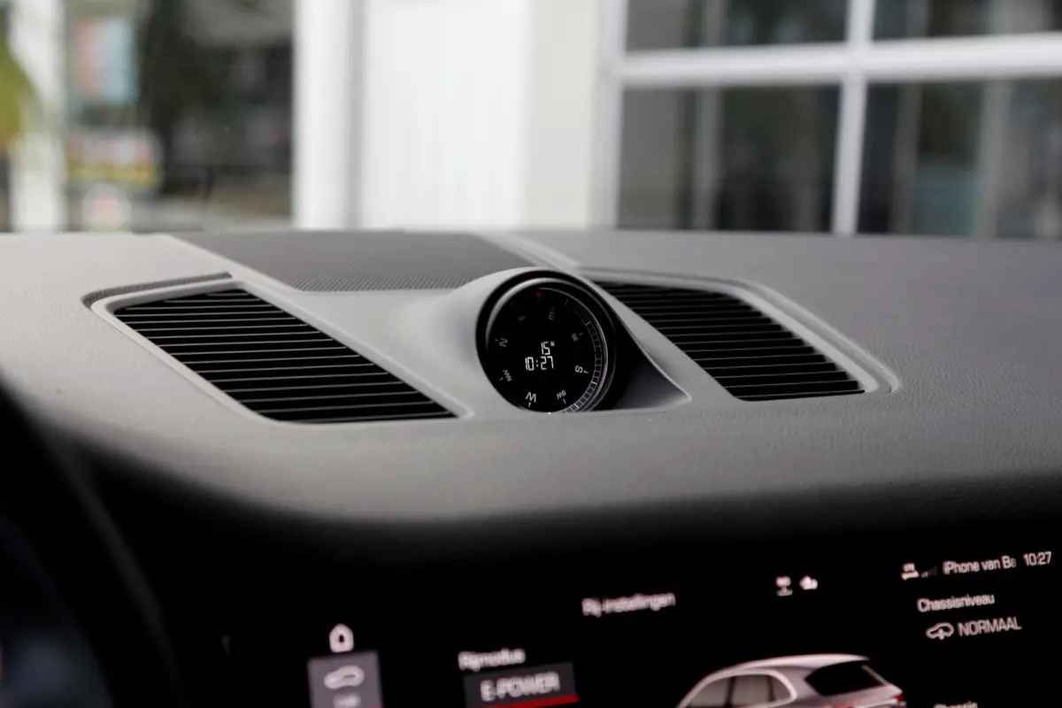 3.0 E-Hybrid 462PK Plug in*Perfect Onderh.*Luchtvering/PASM/Black Pack/Sportuitlaat/Sport Chrono/Apple Carplay-Android/Standkachel/Elek. Klep./Camera/Rijstrook/Stoelverw./LED/DAB/Parkeersens