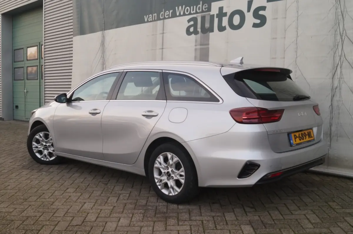 1.0 T-GDi DynamicLine -NAVI-ECC-CAM-TREKHAAK-