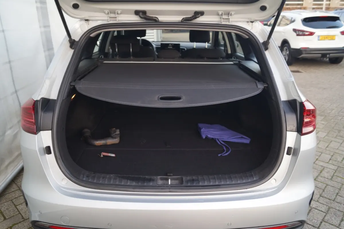 1.0 T-GDi DynamicLine -NAVI-ECC-CAM-TREKHAAK-