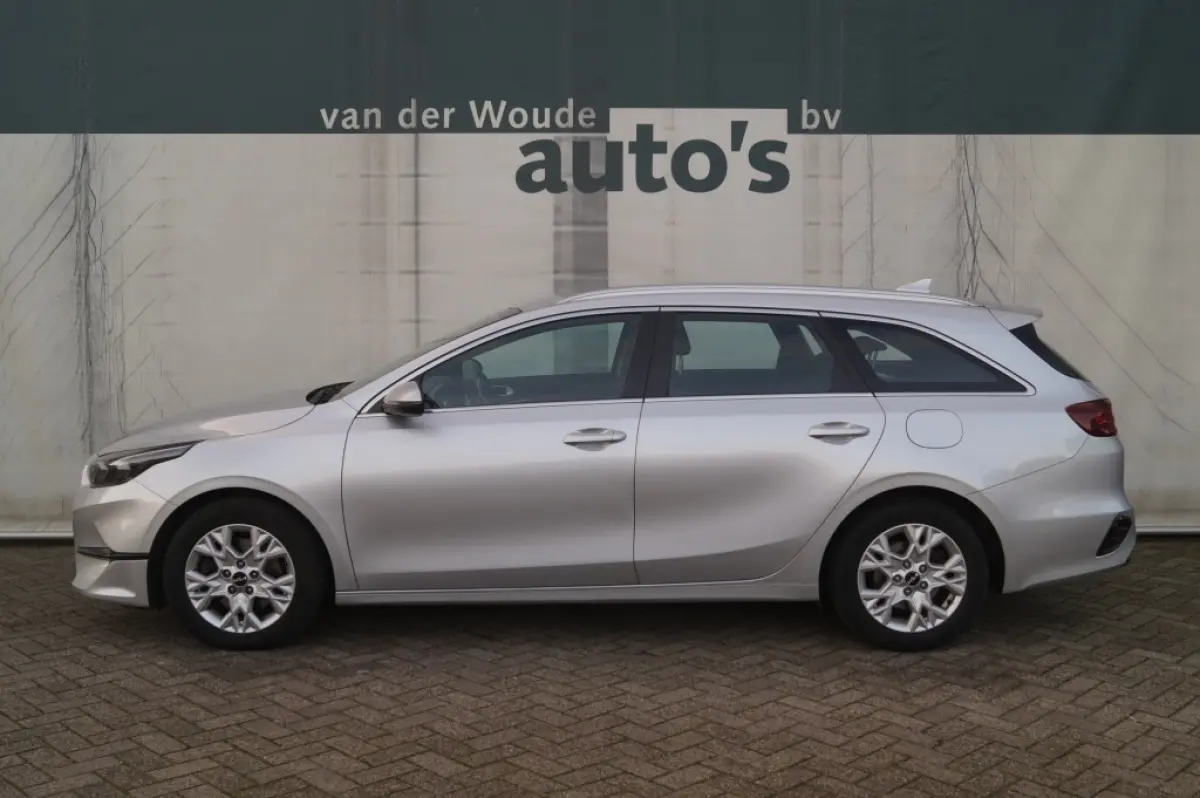 1.0 T-GDi DynamicLine -NAVI-ECC-CAM-TREKHAAK-