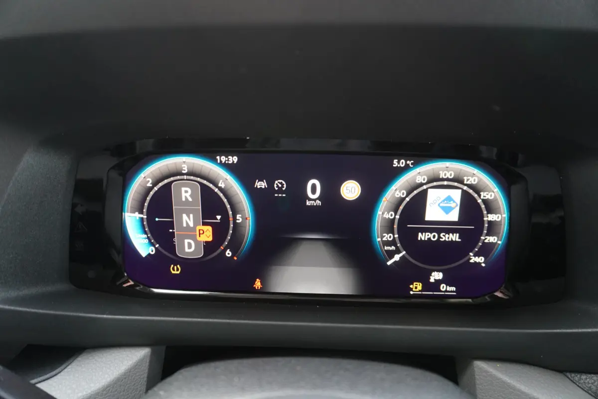 35 2.0 TDI 177PK L3H2 Facelift L3H2 Automaat Nr. V148 | Airco | Cruise | Navi | Camera