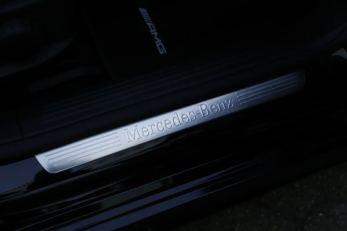 250 e AMG Line Plug in hybride*Perfect MB Onderh.*BTW*1ste Eig.*Sfeer/Night/MBUX/Apple Carplay-Android/High Perf. LED Koplamp./Diamond Grille/DAB/Stoelverw./Half Leder/Parkeersens.V+A/18 inc