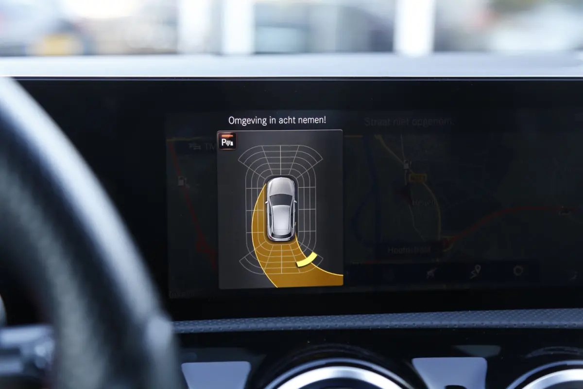 250 e AMG Line Plug in hybride*Perfect MB Onderh.*BTW*1ste Eig.*Sfeer/Night/MBUX/Apple Carplay-Android/High Perf. LED Koplamp./Diamond Grille/DAB/Stoelverw./Half Leder/Parkeersens.V+A/18 inc
