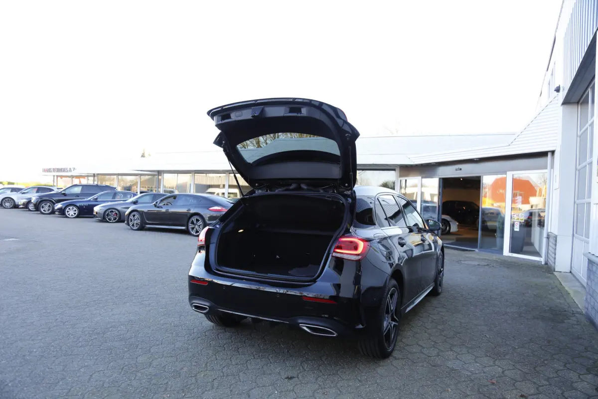 250 e AMG Line Plug in hybride*Perfect MB Onderh.*BTW*1ste Eig.*Sfeer/Night/MBUX/Apple Carplay-Android/High Perf. LED Koplamp./Diamond Grille/DAB/Stoelverw./Half Leder/Parkeersens.V+A/18 inc