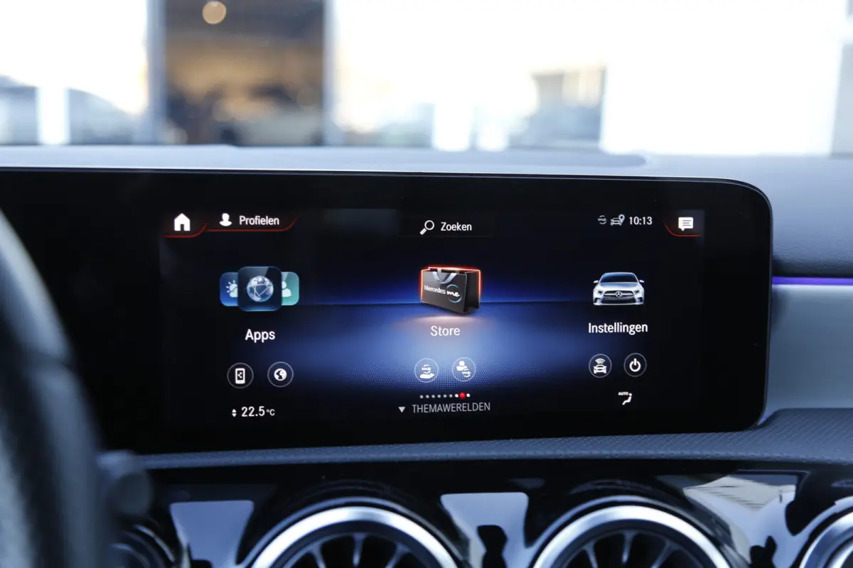 250 e AMG Line Plug in hybride*Perfect MB Onderh.*BTW*1ste Eig.*Sfeer/Night/MBUX/Apple Carplay-Android/High Perf. LED Koplamp./Diamond Grille/DAB/Stoelverw./Half Leder/Parkeersens.V+A/18 inc