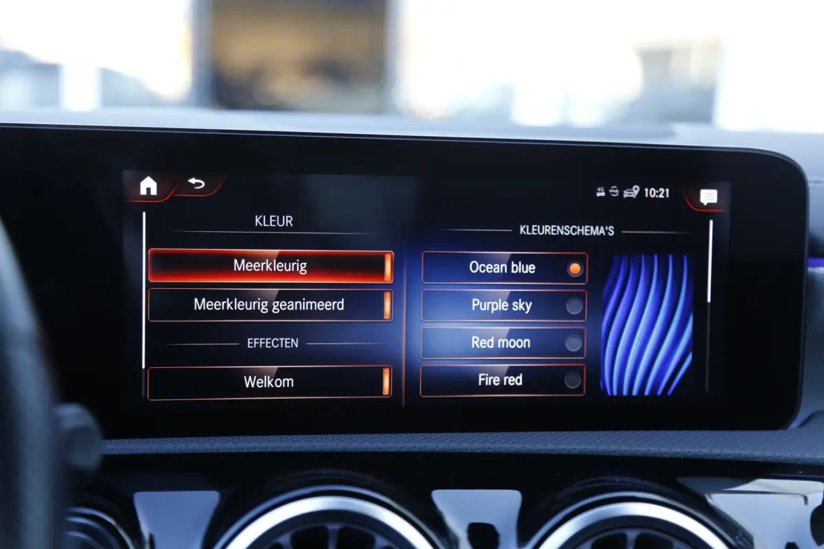 250 e AMG Line Plug in hybride*Perfect MB Onderh.*BTW*1ste Eig.*Sfeer/ACC/Night/MBUX/Apple Carplay-Android/High Perf. LED Koplamp./Diamond Grille/DAB/Stoelverw./Half Leder/Parkeersens.V+A/18