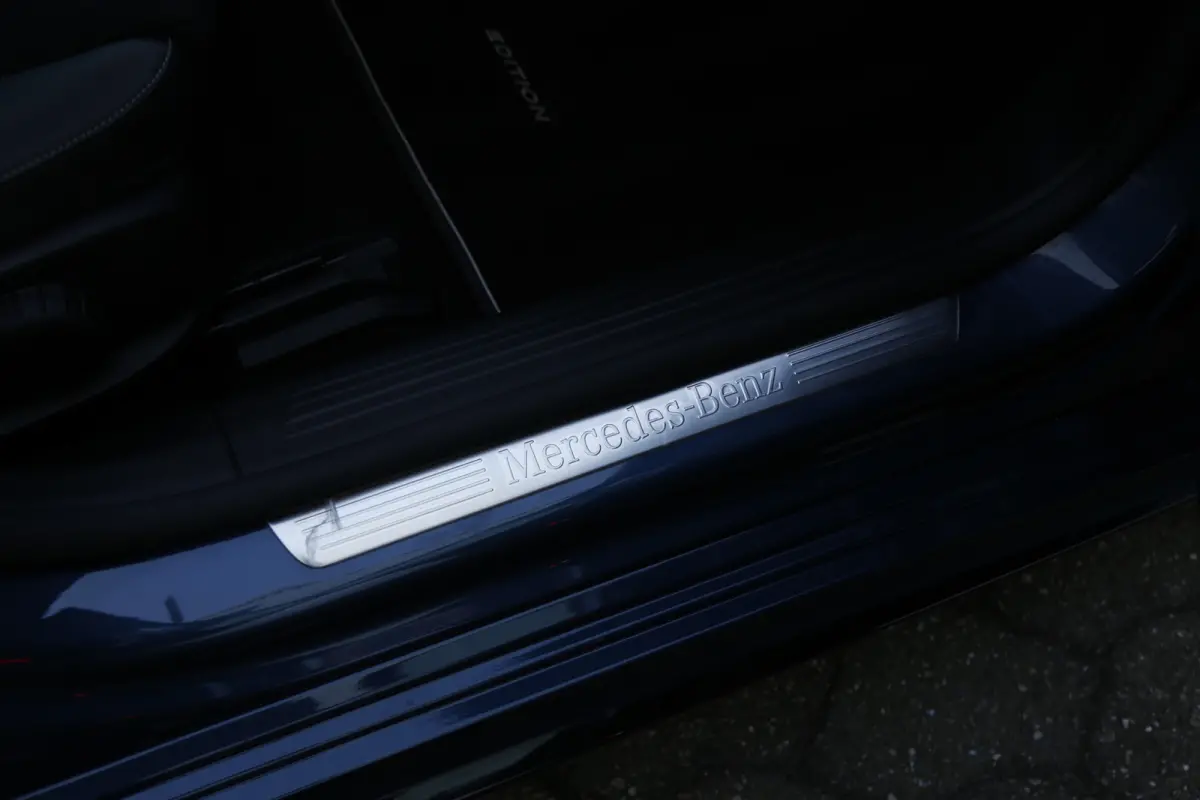 250 e AMG Line Plug in hybride*Perfect MB Onderh.*BTW*1ste Eig.*Sfeer/ACC/Night/MBUX/Apple Carplay-Android/High Perf. LED Koplamp./Diamond Grille/DAB/Stoelverw./Half Leder/Parkeersens.V+A/18