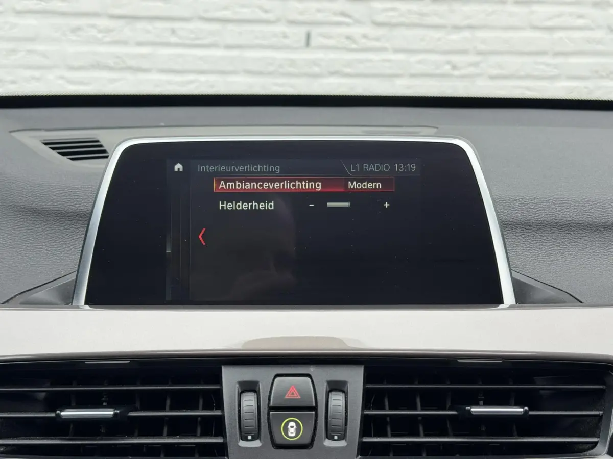 SDrive18i High Executive M-sport Panorama Led Keyless Leder+verwarming Cruise