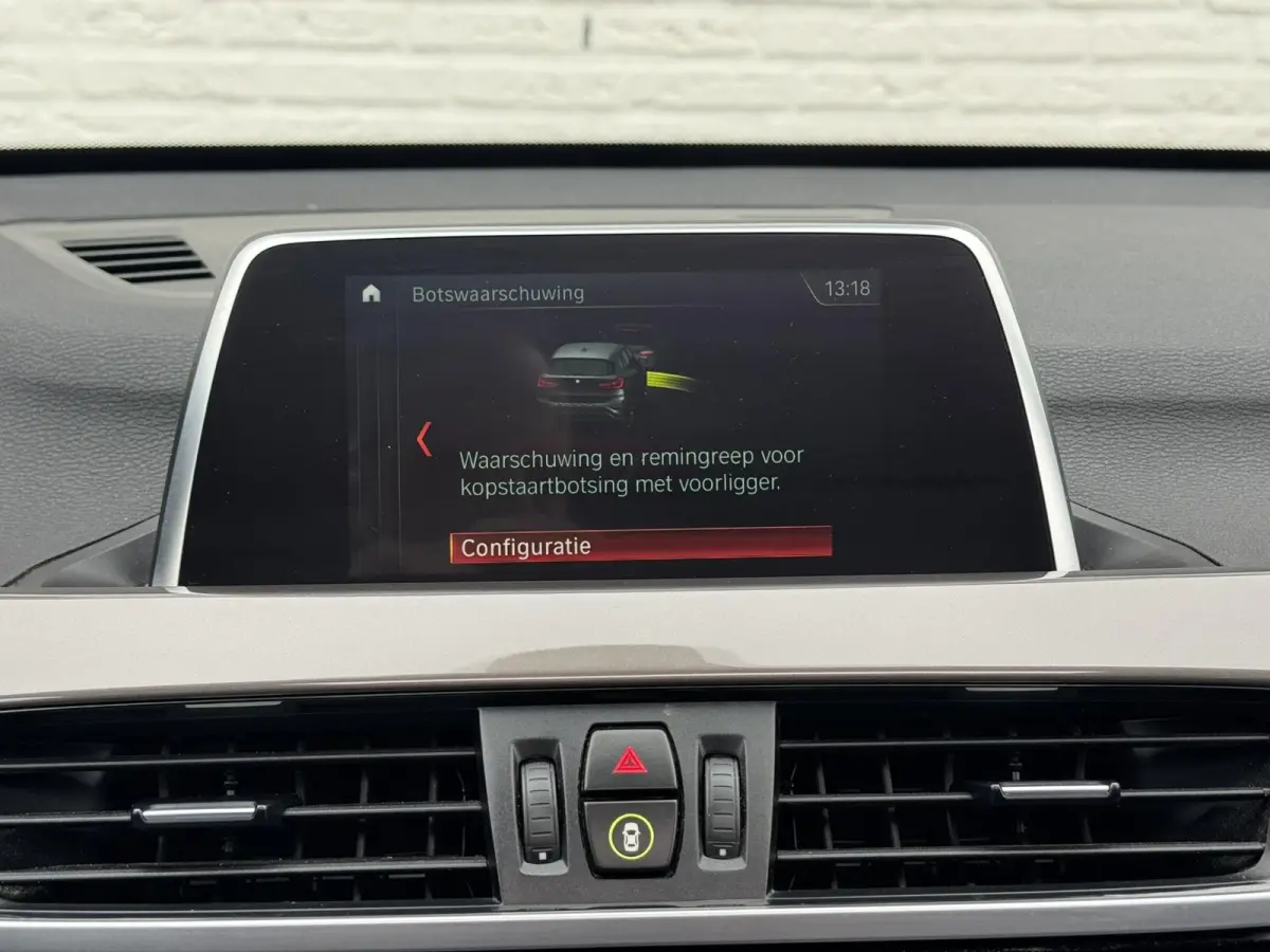 SDrive18i High Executive M-sport Panorama Led Keyless Leder+verwarming Cruise