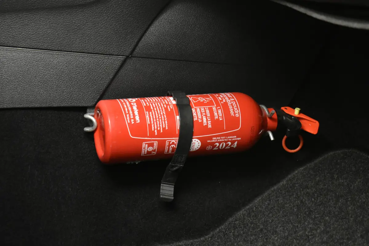 Maxi 1.4 TSI 5+1 Rolstoel auto Bodem Verlaging Navi PDC Climaat Contr