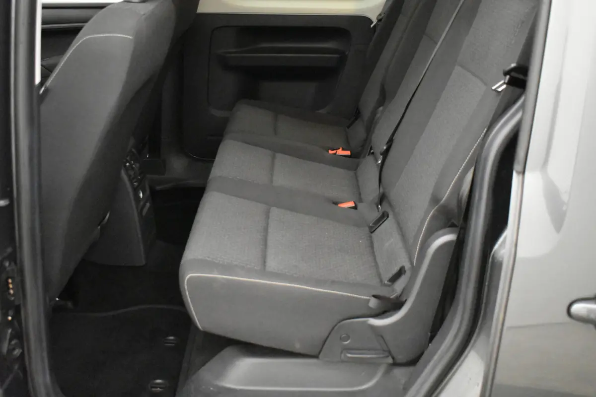 Maxi 1.4 TSI 5+1 Rolstoel auto Bodem Verlaging Navi PDC Climaat Contr