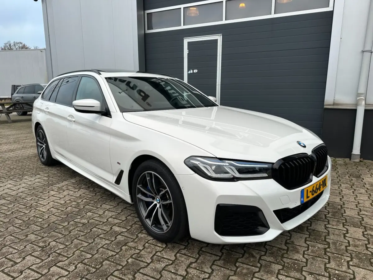530e M-sport 2021 BTW *Pano *Adaptive *Leer *Laser *360gr Camera