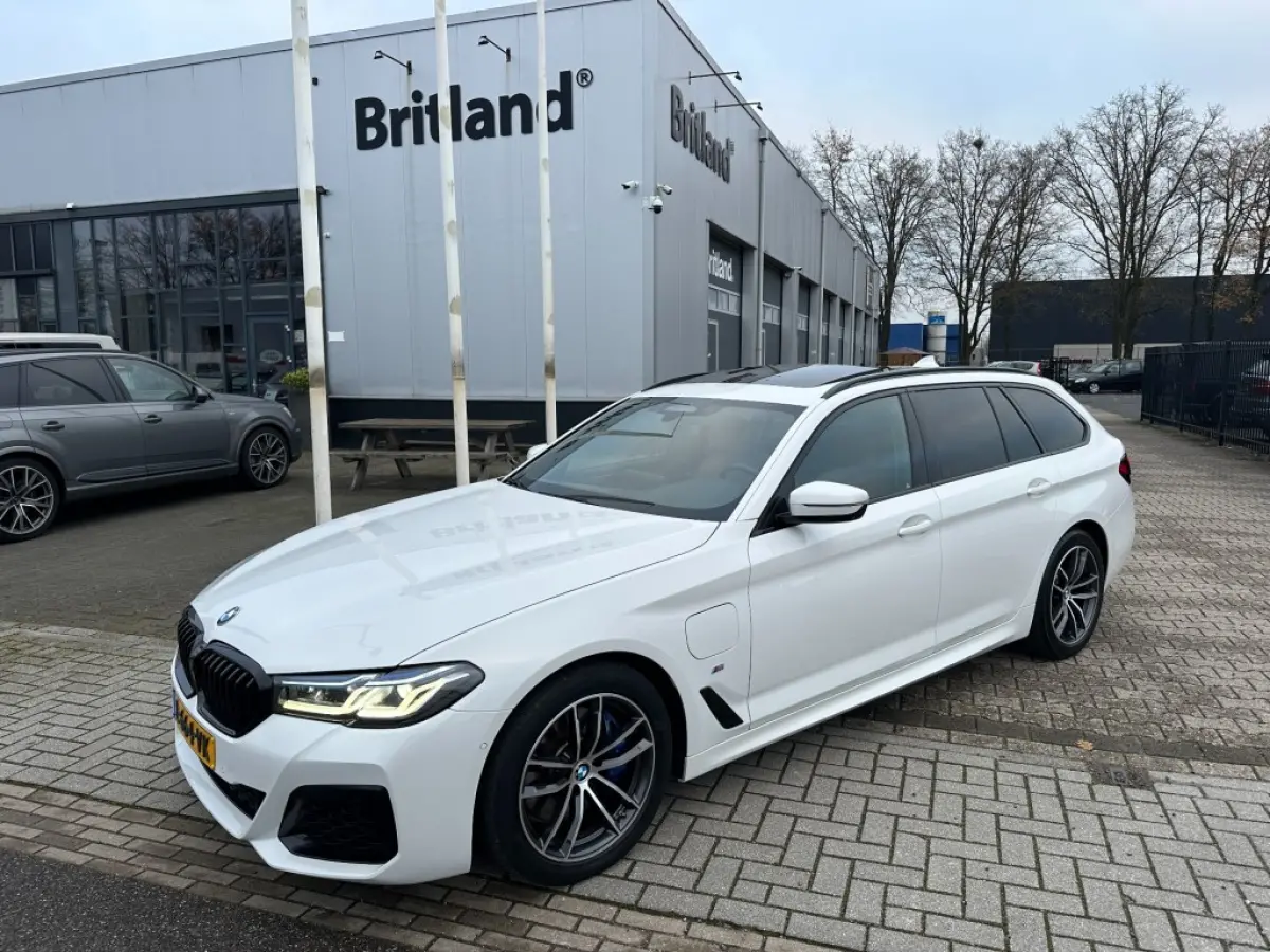 530e M-sport 2021 BTW *Pano *Adaptive *Leer *Laser *360gr Camera