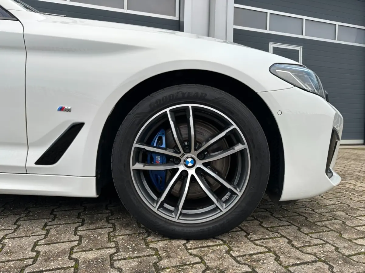 530e M-sport 2021 BTW *Pano *Adaptive *Leer *Laser *360gr Camera