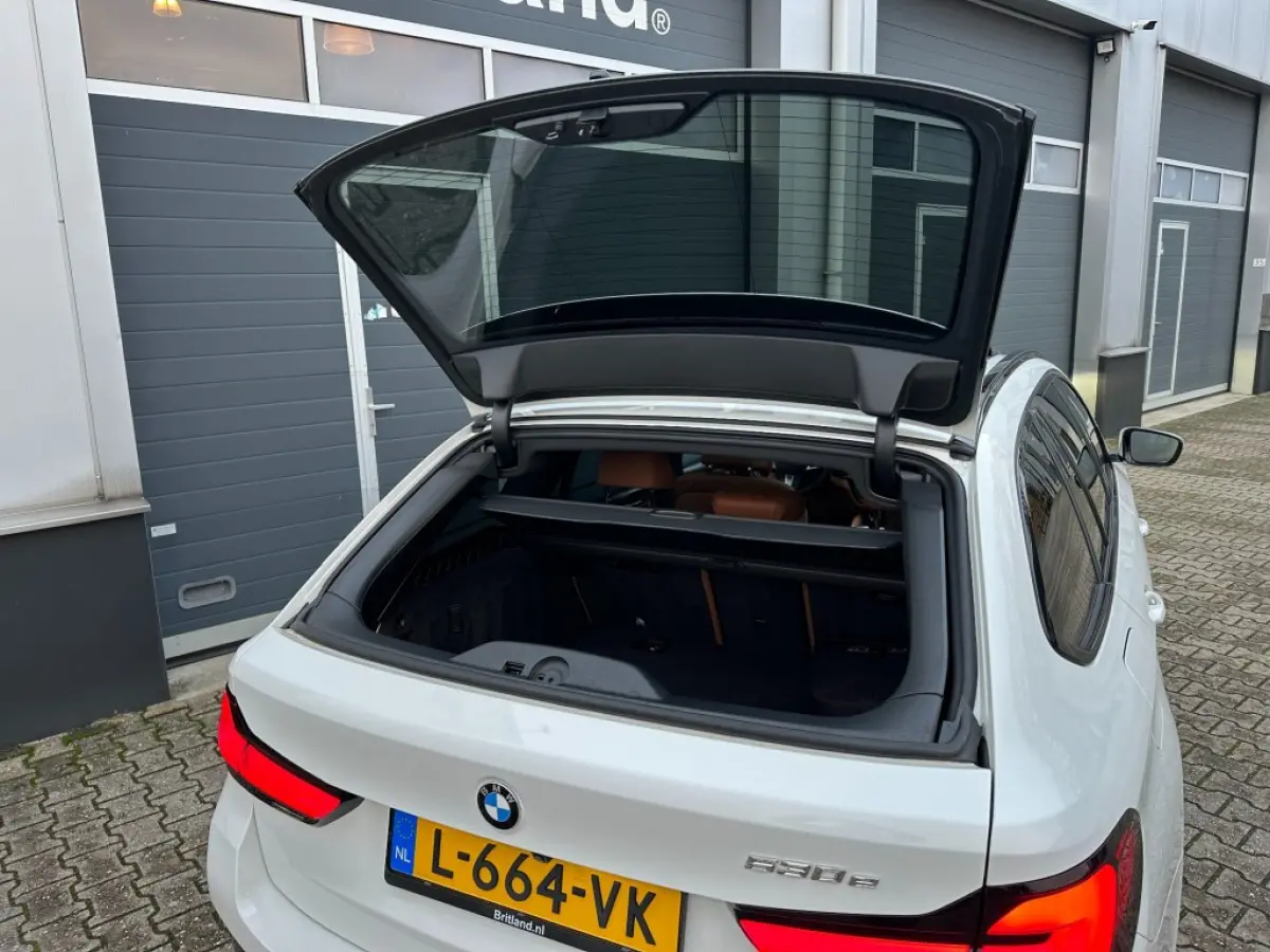 530e M-sport 2021 BTW *Pano *Adaptive *Leer *Laser *360gr Camera