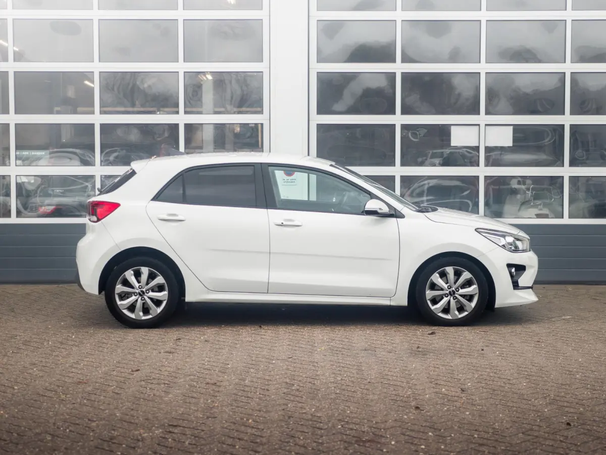 1.0 T-GDi MHEV DynamicPlusLine | Automaat | Navigatie l Apple Car play en Android auto