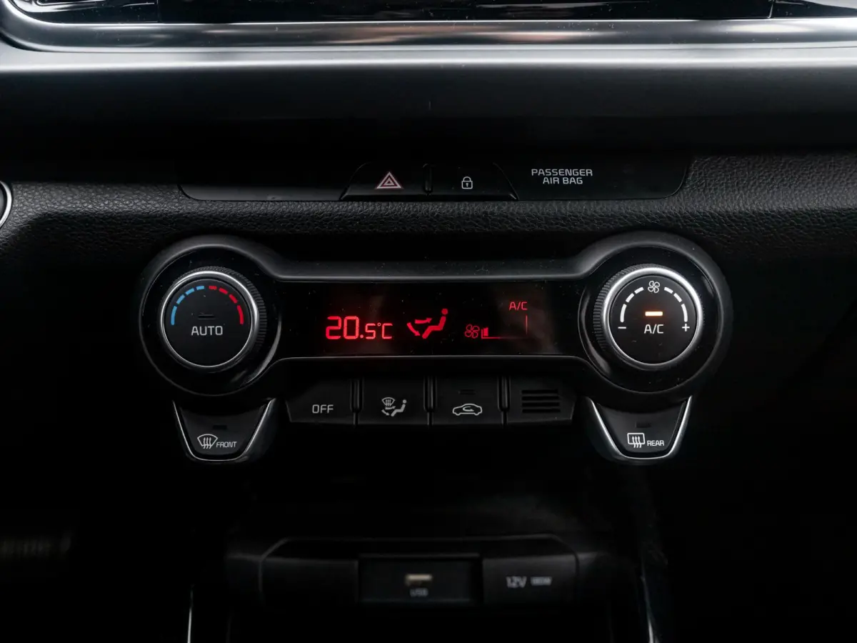 1.0 T-GDi MHEV DynamicPlusLine | Automaat | Navigatie l Apple Car play en Android auto