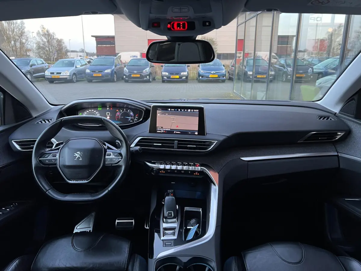 1.6 e-THP GT Line automaat|Pano|Trekhaak|Leer