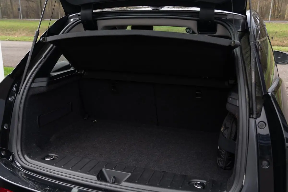 Comfort Advance 22 kWh Warmtepomp Clima Stoelverwarming PDC NAVI Cruise 19 inch NAP Org. NL