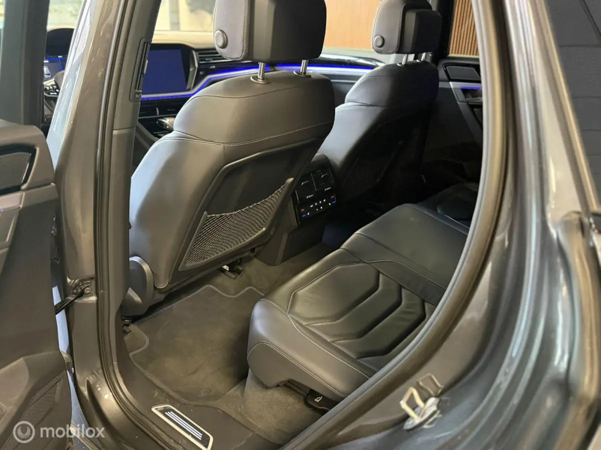 3.0 R|Pano|Massage|Hybrid|21"|Pano|Vol