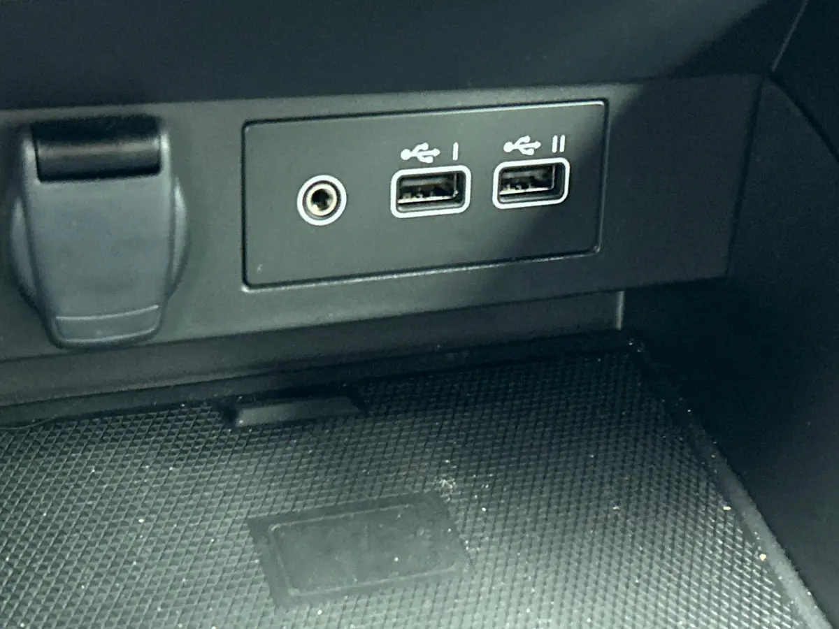 1.0 TCe 90 GPF techno PRIVATE LEASE vanaf € 434 pm*