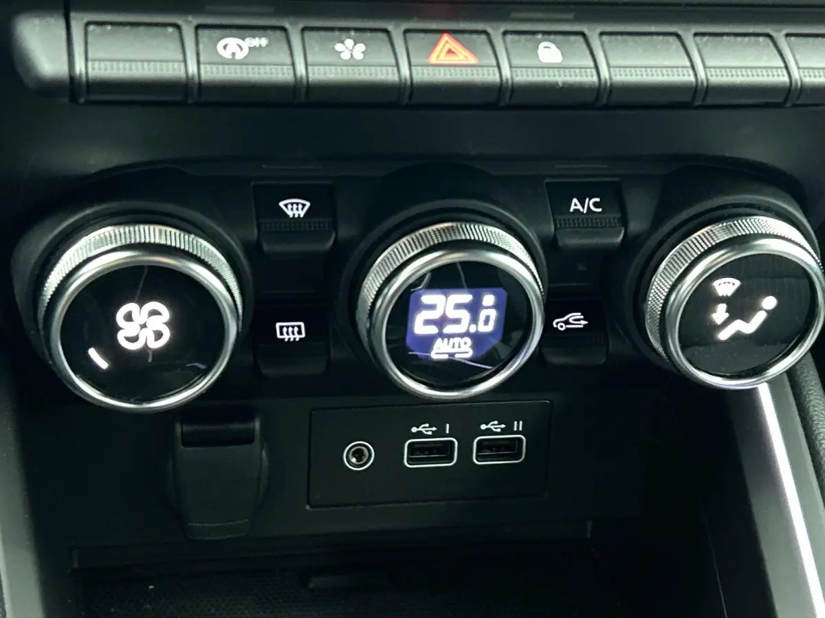 1.0 TCe 90 GPF techno PRIVATE LEASE vanaf € 434 pm*