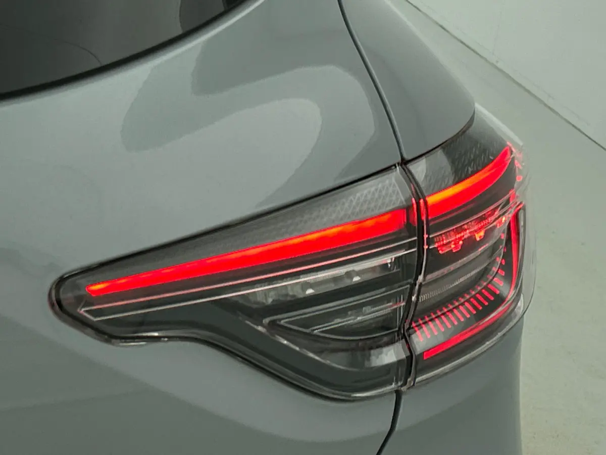 1.0 TCe 90 GPF techno PRIVATE LEASE vanaf € 434 pm*
