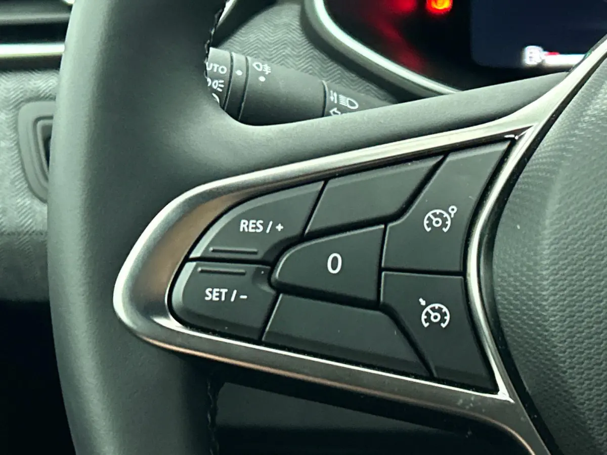 1.0 TCe 90 GPF techno PRIVATE LEASE vanaf € 434 pm*