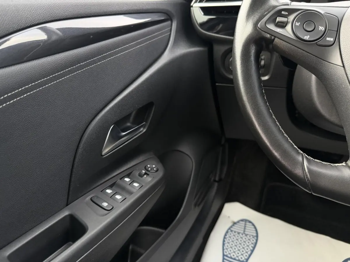 1.2 Elegance - AUTOMAAT/CARPLAY/LED/CAMERA/NAP