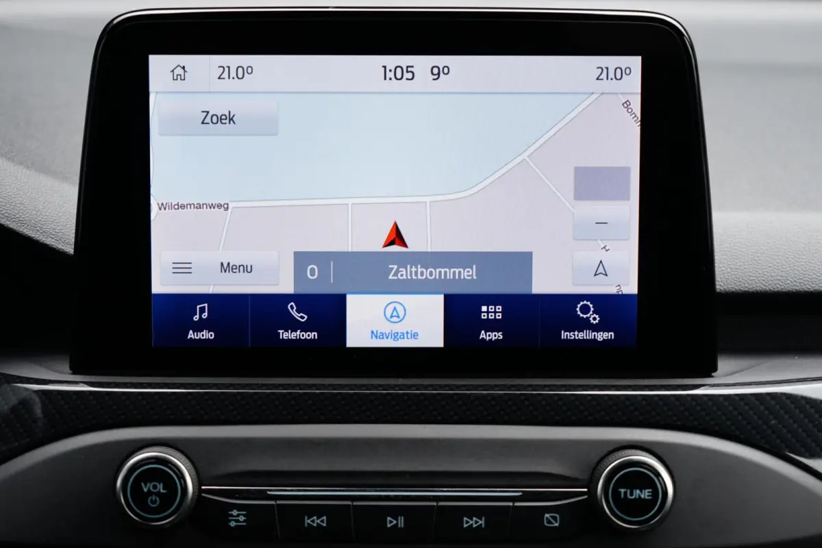 1.0 EcoBoost Hybrid ST Line Business, stoelv.