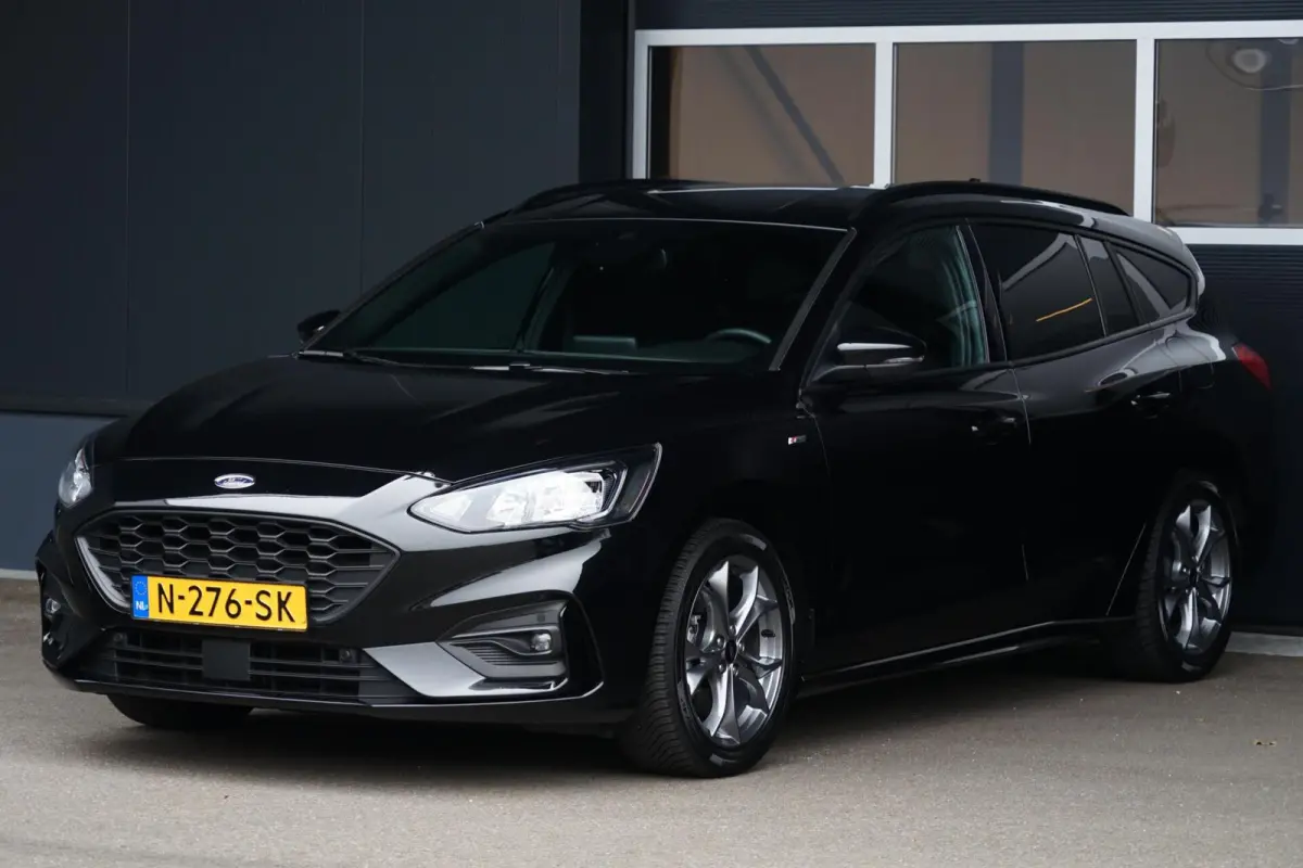 1.0 EcoBoost Hybrid ST Line Business, stoelv.